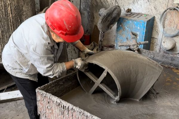 消逝模铸造工艺稀土合金耐磨弯头